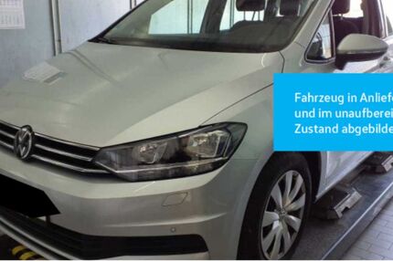 VW Touran 84.835 km 29.930 &euro; Stuttgart-Wangen 70188
