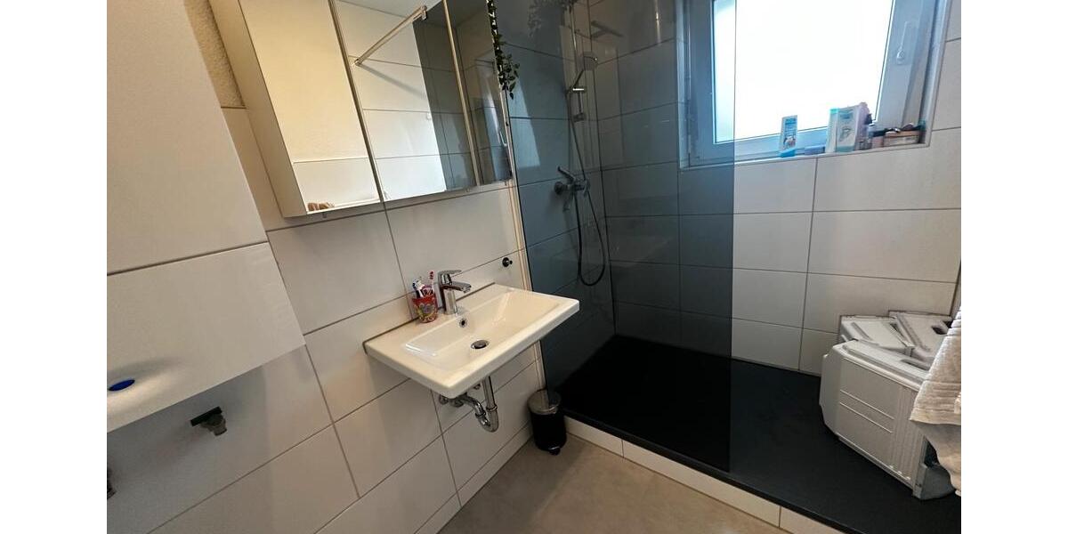 Etagenwohnung Ludwigsburg - 3 Zimmer, 85 m&sup2;, 1.200&euro; | Angebot:25216209