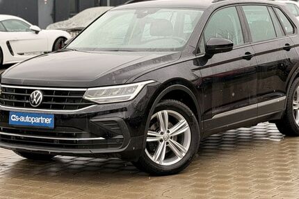 VW Tiguan 156.800 km 21.900 &euro; Sindelfingen 71065