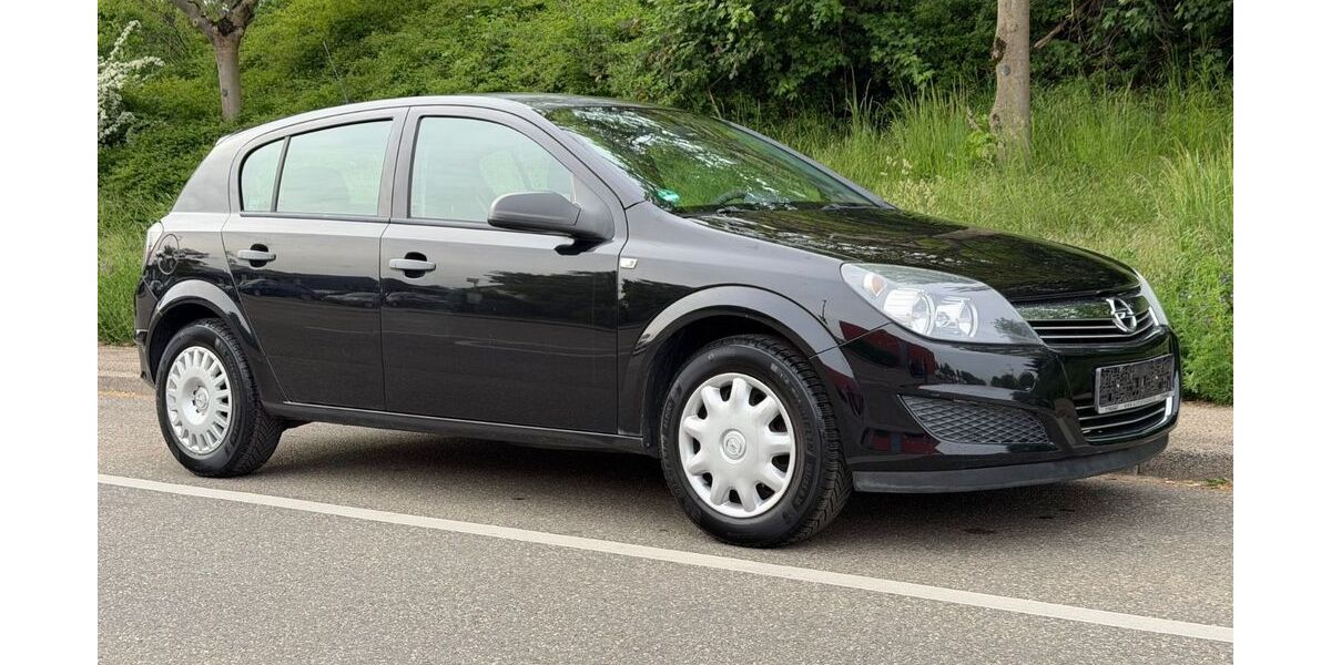 Opel Astra 148.000 km 2.500 &euro; Fellbach 70736