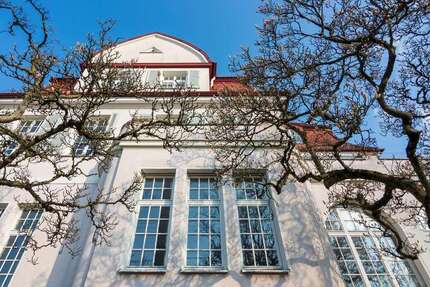 Wohnung Stuttgart Bopser - 3.5 Zimmer, 172 m&sup2;, 2.475&euro; | Angebot:25824229