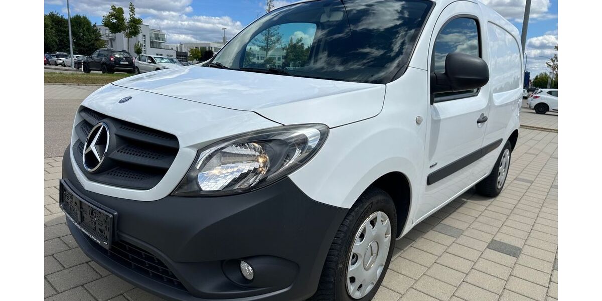 Mercedes-Benz Citan 127.000 km 7.999 € Schönaich 71101