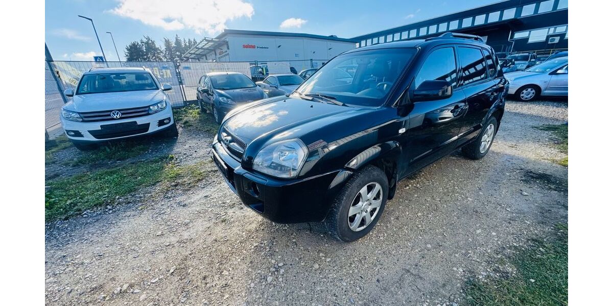 Hyundai TUCSON 189.000 km 1.990 € Filderstadt 70794