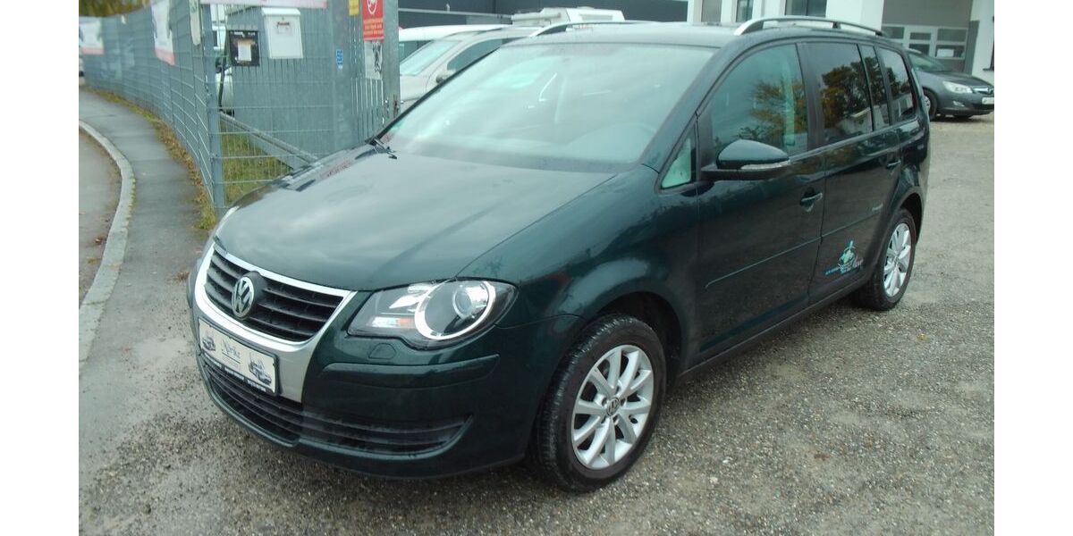 VW Touran 162.000 km 5.990 &euro; Waiblingen (bei Stuttgart) 71332