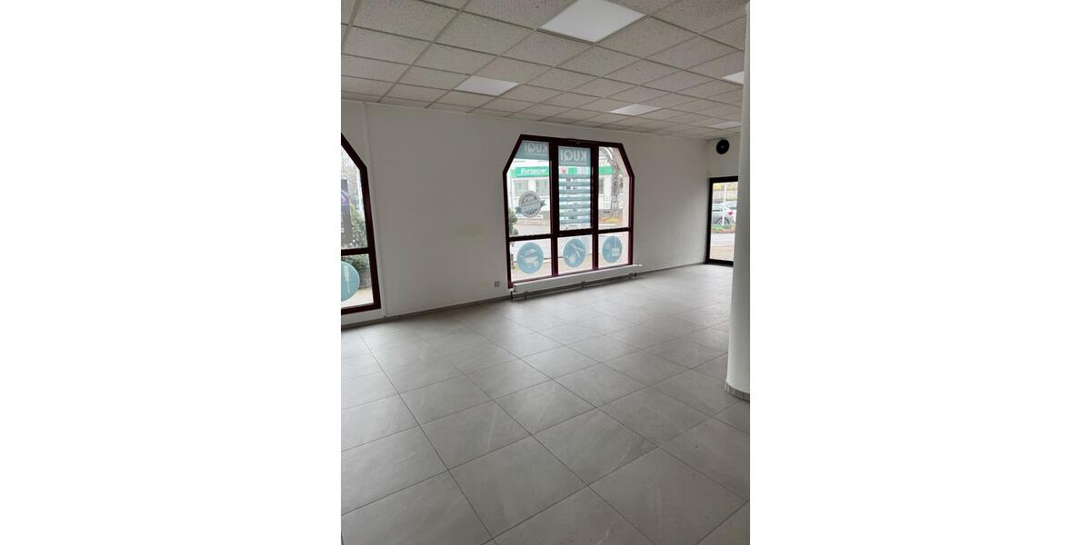 Gewerbeobjekt Esslingen am Neckar Oberesslingen - 1.100&euro; | Angebot:24650650