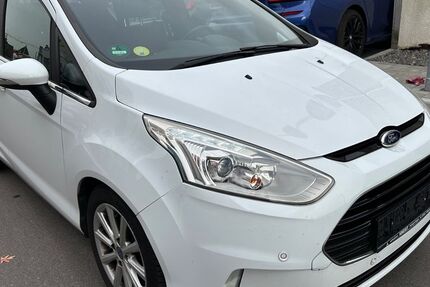 Ford B-Max 138.000 km 5.999 € Ditzingen 71254