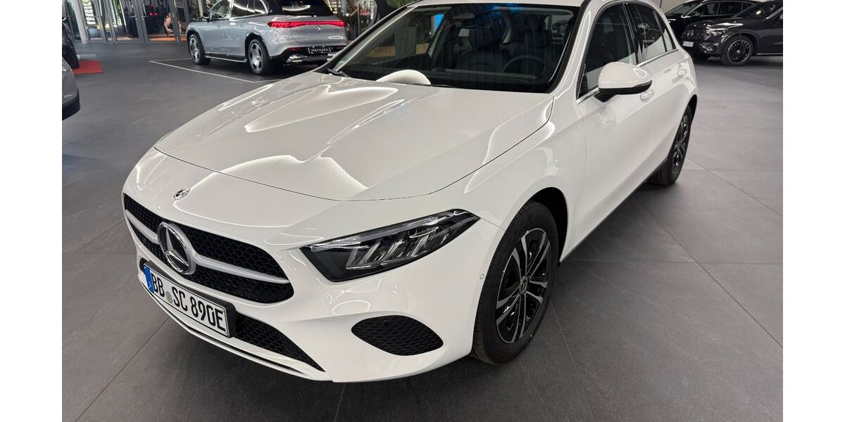 Mercedes-Benz A 250 9.000 km 36.200 &euro; Böblingen 71034