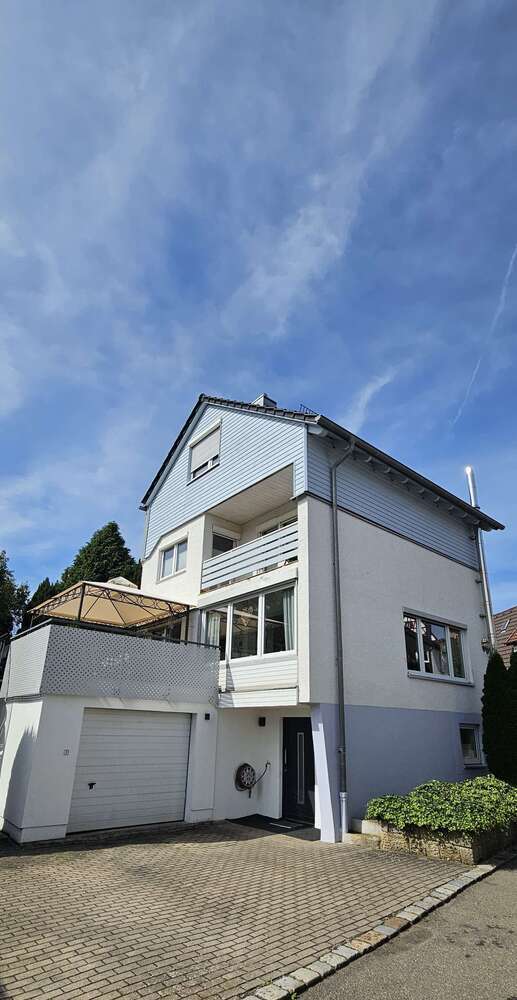 Haus zum Kaufen in Dettenhausen 560.000 € 107 m²