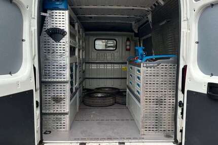 Peugeot Boxer 45.054 km 21.900 &euro; Sindelfingen 71065