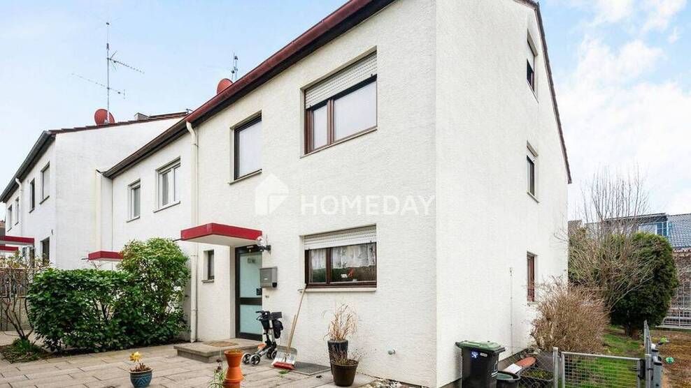 Attraktives Reihenendhaus mit großzügigem Garten und viel Gestaltungspotenzial
