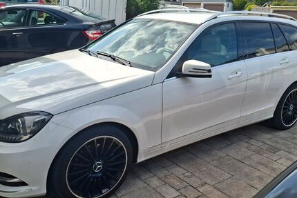 Mercedes-Benz C 250 125.000 km 13.990 &euro; Plochingen 73207