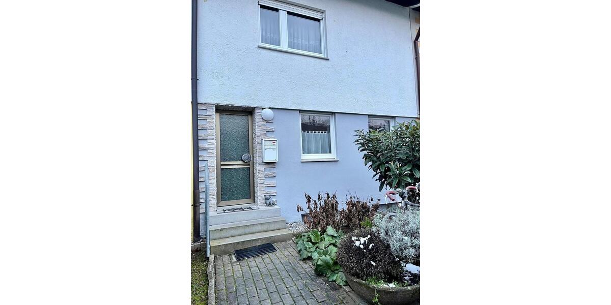 Reihenhaus Waiblingen - 5 Zimmer, 117 m&sup2;, 2.000&euro; | Angebot:25171387