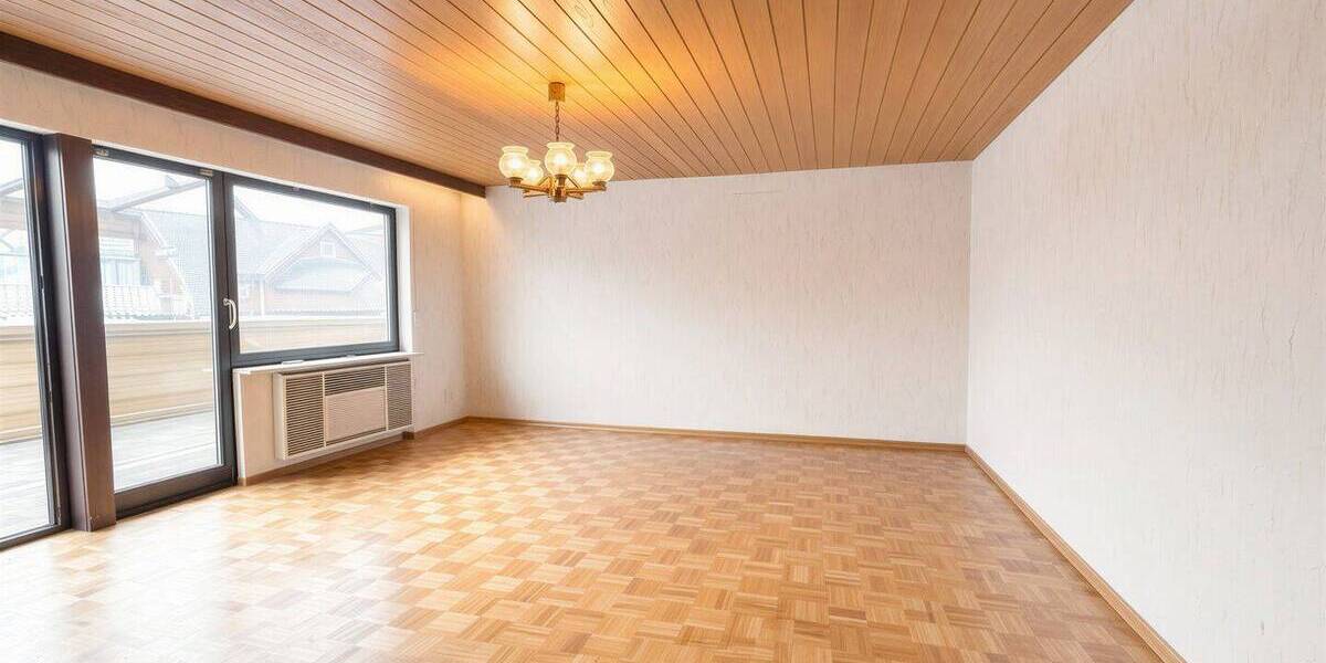 Mehrfamilienhaus, Wohnhaus Böblingen Dagersheim - 8 Zimmer, 208 m&sup2;, 389.000&euro; | Angebot:26787384