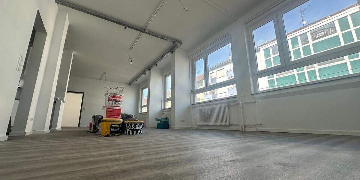 Etagenwohnung Stuttgart Ost - 3 Zimmer, 126 m&sup2;, 1.800&euro; | Angebot:25674459