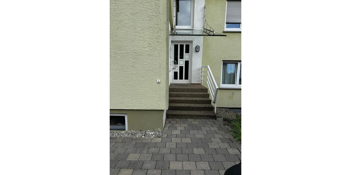 Hochparterre Filderstadt - 3 Zimmer, 76 m&sup2;, 300.000&euro; | Angebot:26852715