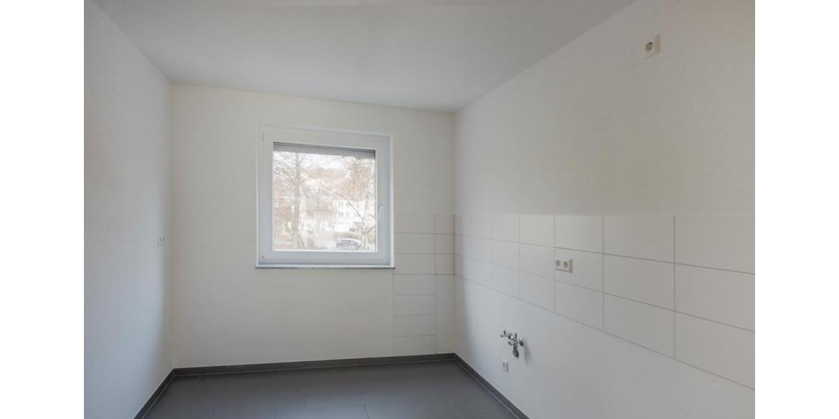 Erdgeschoßwohnung Esslingen am Neckar Brühl - 4 Zimmer, 74 m&sup2;, 835&euro; | Angebot:26193579