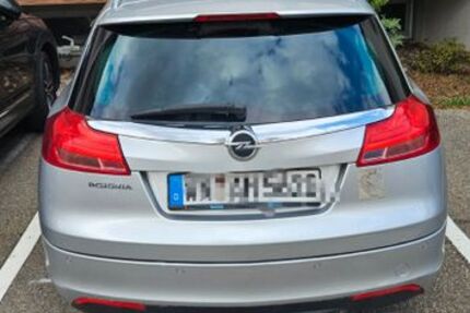 Opel Insignia 218.000 km 2.100 &euro; Schorndorf 73614