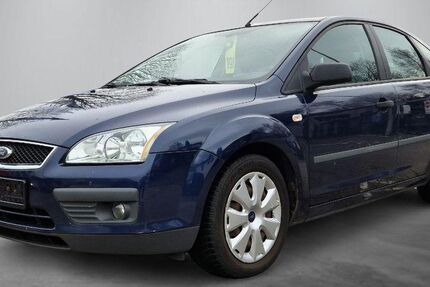 Ford Focus 240.000 km 990 € Weinstadt 71384