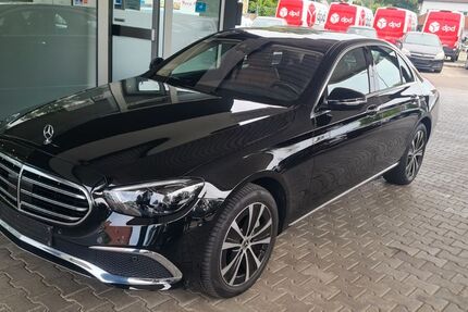 Mercedes-Benz E 400 27.000 km 43.750 &euro; Neckartenzlingen 72654