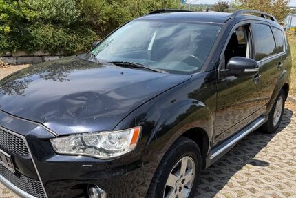 Mitsubishi Outlander 260.000 km 4.800 &euro; Stuttgart 70437