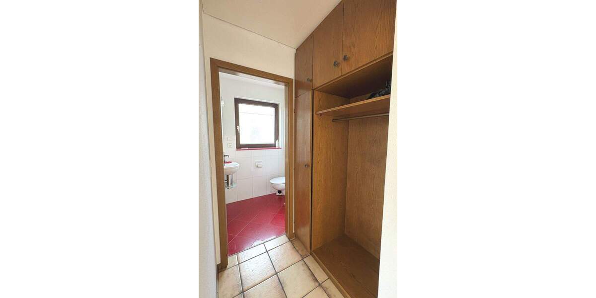 Etagenwohnung Stuttgart Zuffenhausen - 4 Zimmer, 98 m&sup2;, 490.000&euro; | Angebot:24843763