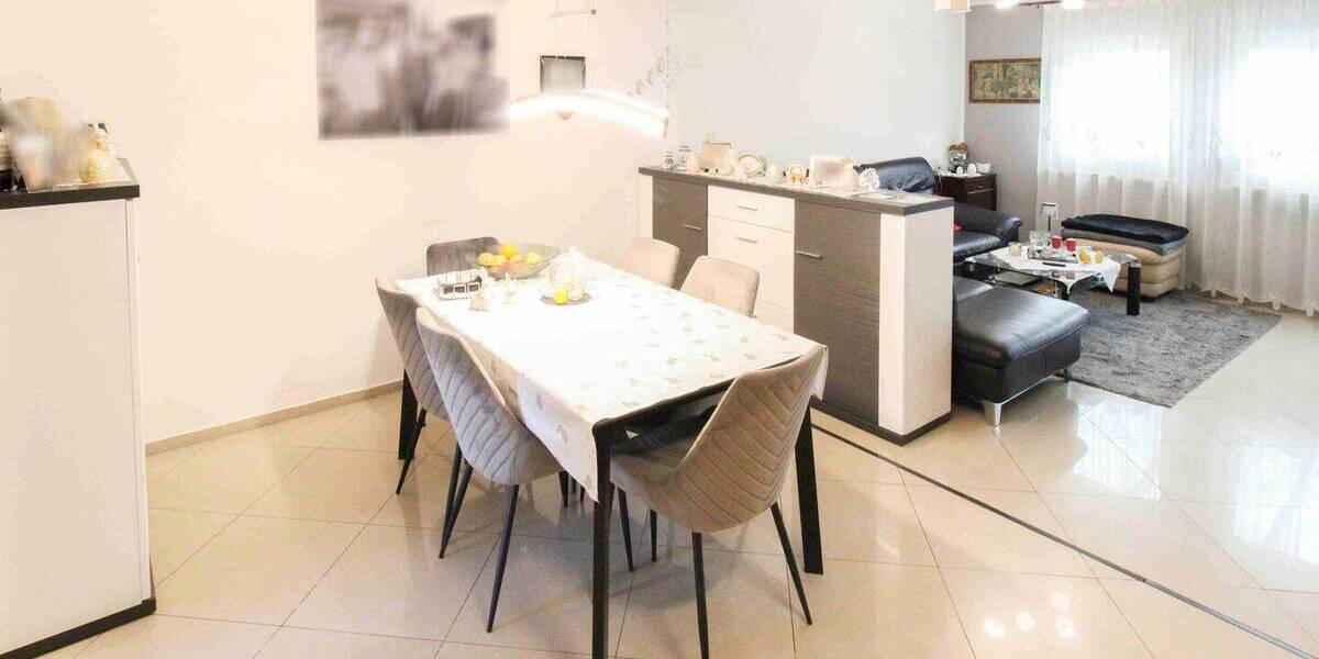 Reihenmittelhaus Korntal-Münchingen Münchingen - 5 Zimmer, 152 m&sup2;, 649.000&euro; | Angebot:26156436