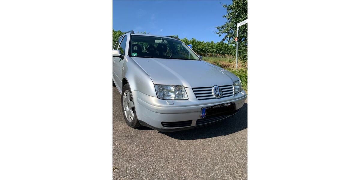 VW Bora 215.000 km 1.600 &euro; Stuttgart 70565