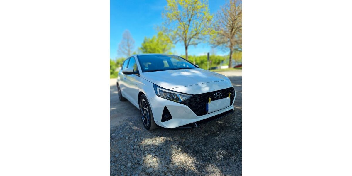 Hyundai i20 32.000 km 14.500 &euro; Weinstadt 71384