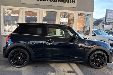Mini Cooper SE 17.290 km 21.890 € Stuttgart 70469