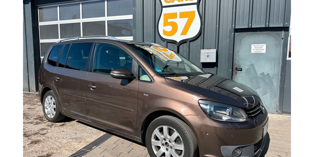 VW Touran 214.000 km 6.900 &euro; Freudental 74392