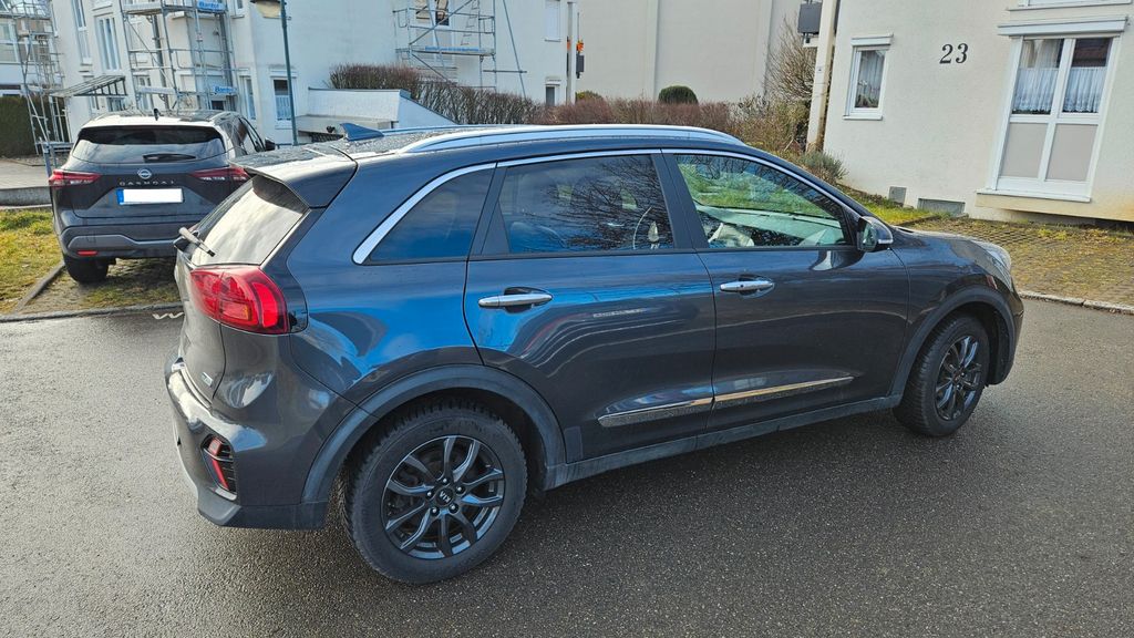 Kia Niro 79.000 km 17.490 &euro; Pliezhausen 72124