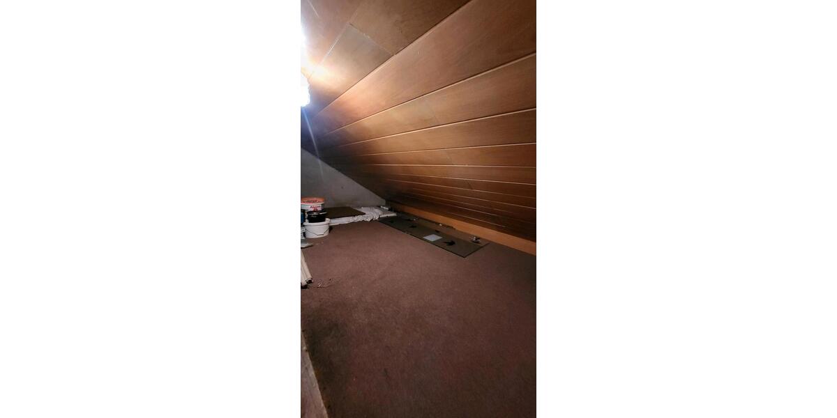 Dachgeschoßwohnung Vaihingen an der Enz - 3.5 Zimmer, 76 m&sup2;, 299.000&euro; | Angebot:24744068