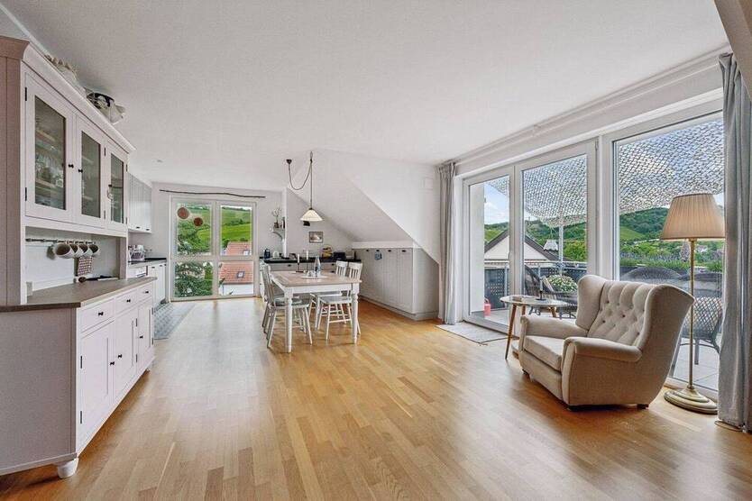 TraumWohnung mit allem, was das Herz begehrt!
