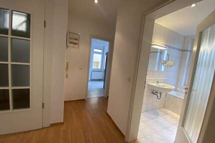 Wohnung zum Mieten in Stuttgart 1.470 € 92 m²