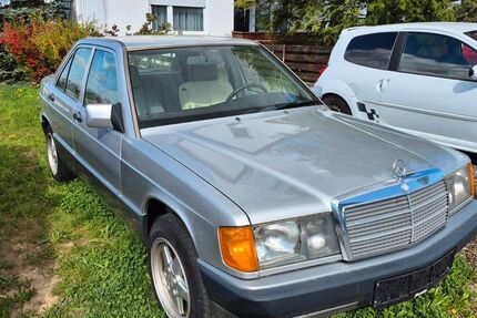 Mercedes-Benz 190 112.587 km 3.500 &euro; Böblingen-Dagersheim 71034