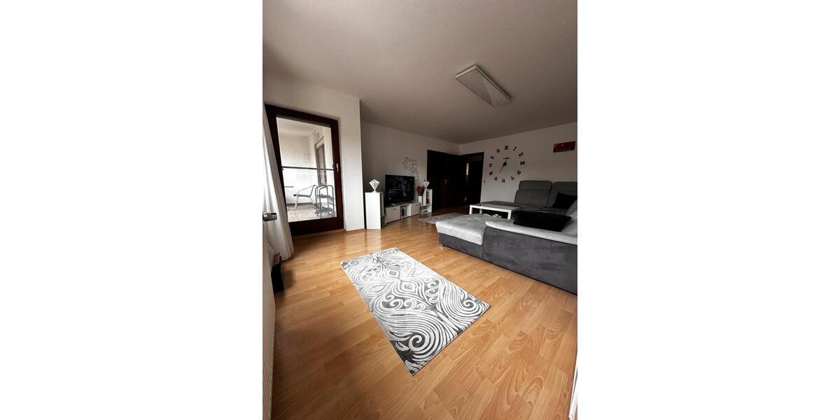 Etagenwohnung Remseck am Neckar - 3 Zimmer, 67 m&sup2;, 290.000&euro; | Angebot:26803421