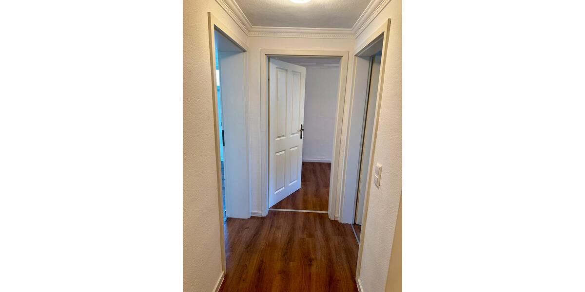 Etagenwohnung Weinstadt - 2 Zimmer, 65 m&sup2;, 900&euro; | Angebot:25422658