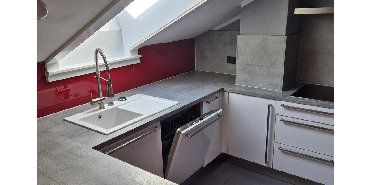 Dachgeschoßwohnung Stuttgart Zuffenhausen - 1 Zimmer, 42 m&sup2;, 920&euro; | Angebot:24952130