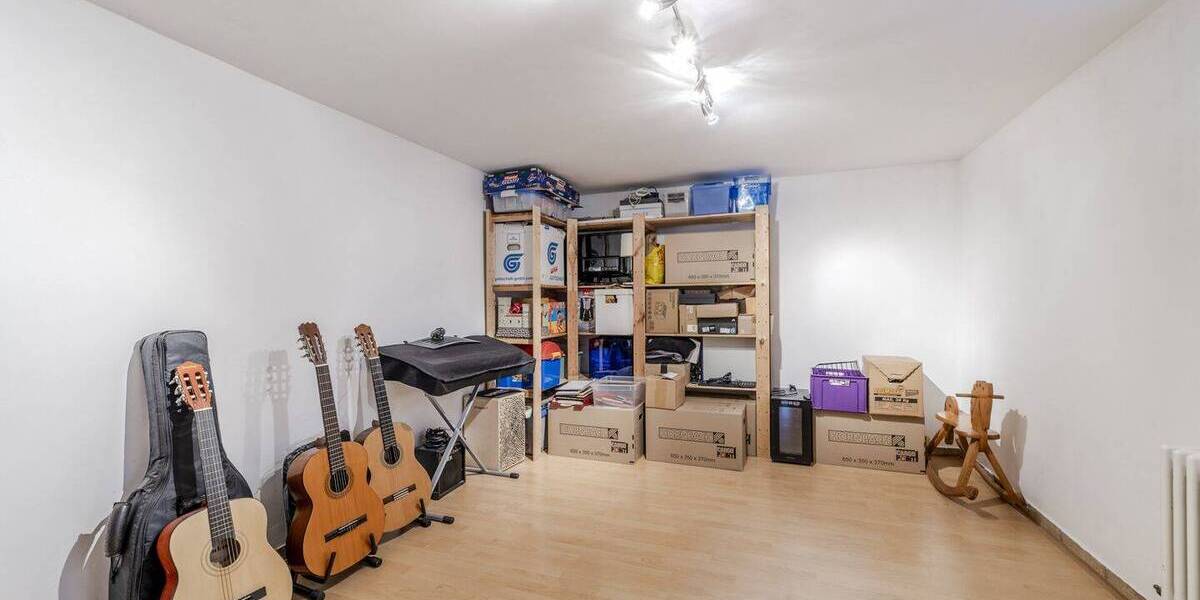 Mehrfamilienhaus, Wohnhaus Stuttgart / Rot Rot - 6 Zimmer, 151 m&sup2;, 698.000&euro; | Angebot:26439174