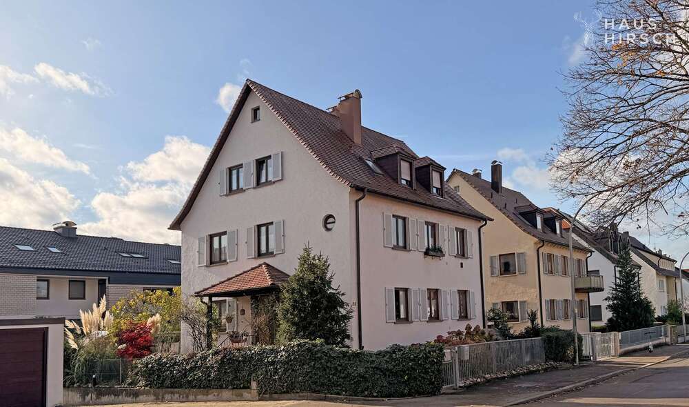Einfamilienhaus Stuttgart Zuffenhausen - 10 Zimmer, 188 m&sup2;, 625.000&euro; | Angebot:25214322