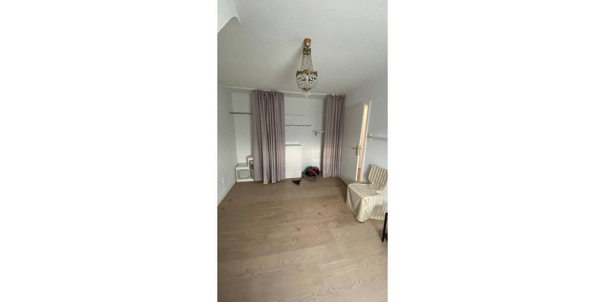 Etagenwohnung STUTTGART Untertürkheim - 2 Zimmer, 50 m&sup2;, 750&euro; | Angebot:26203900