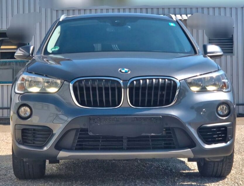 X1