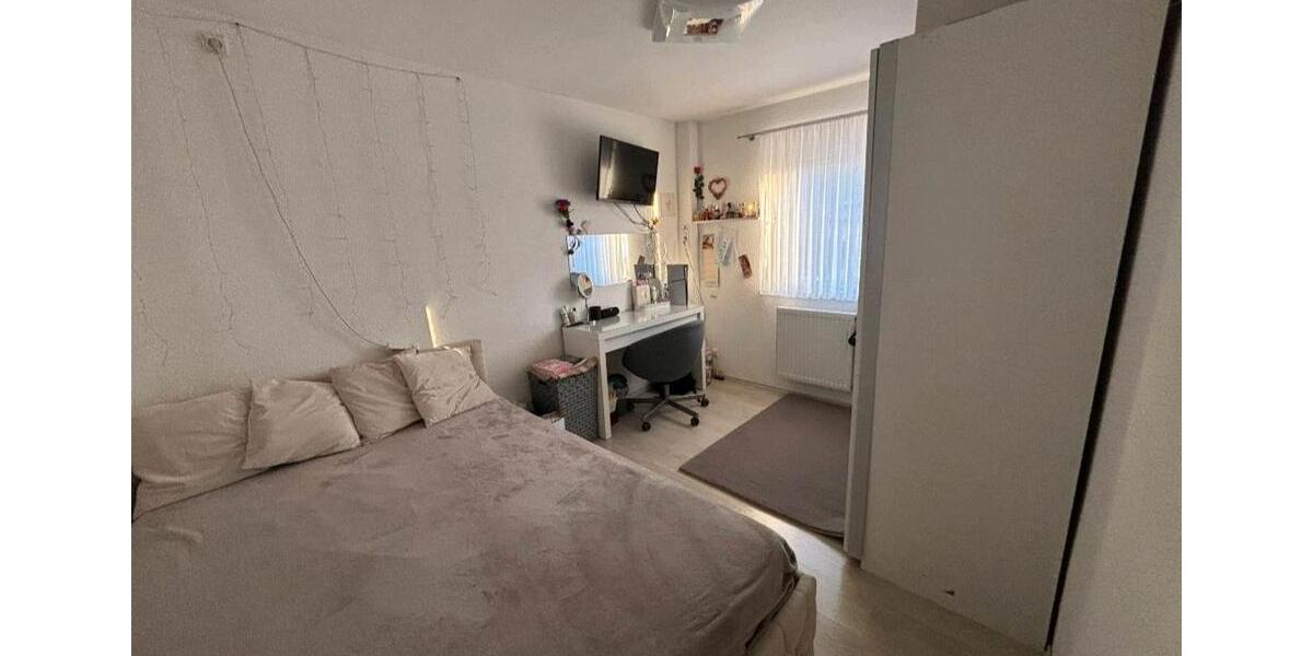 Reihenhaus Reutlingen Sondelfingen - 4 Zimmer, 98 m&sup2;, 370.000&euro; | Angebot:26942200