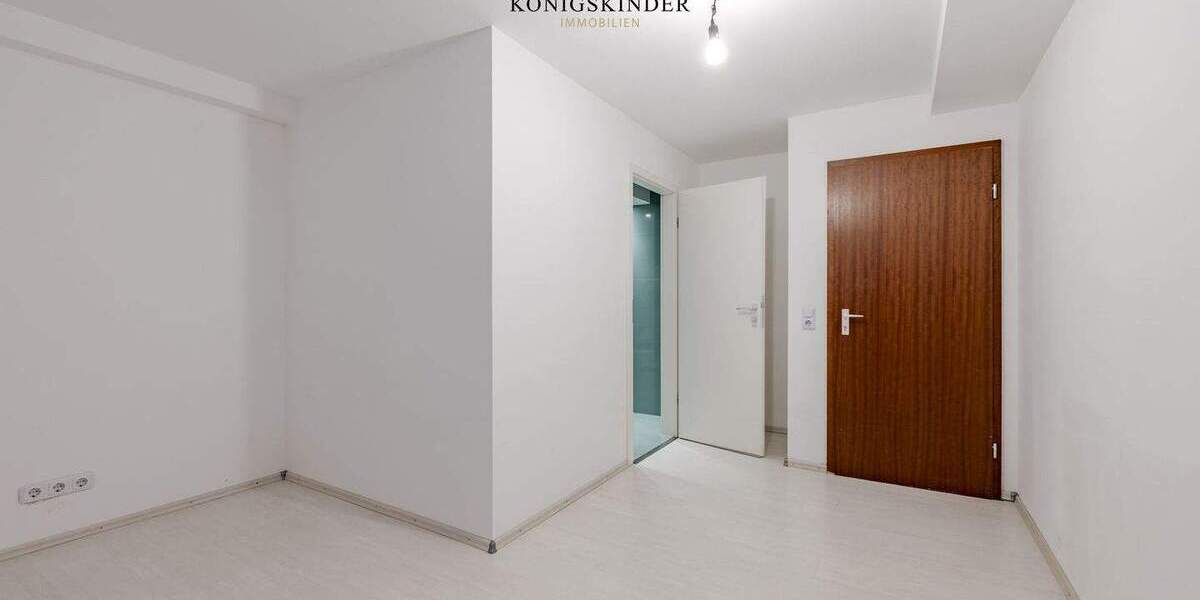 Etagenwohnung Stuttgart / Obertürkheim Obertürkheim - 3 Zimmer, 84 m&sup2;, 324.900&euro; | Angebot:25462420