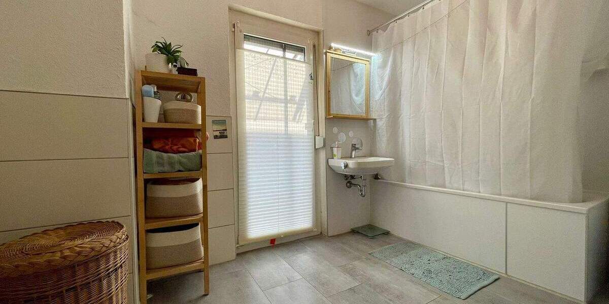 Doppelhaushälfte Waiblingen - 1 Zimmer, 224 m&sup2;, 699.000&euro; | Angebot:25604805