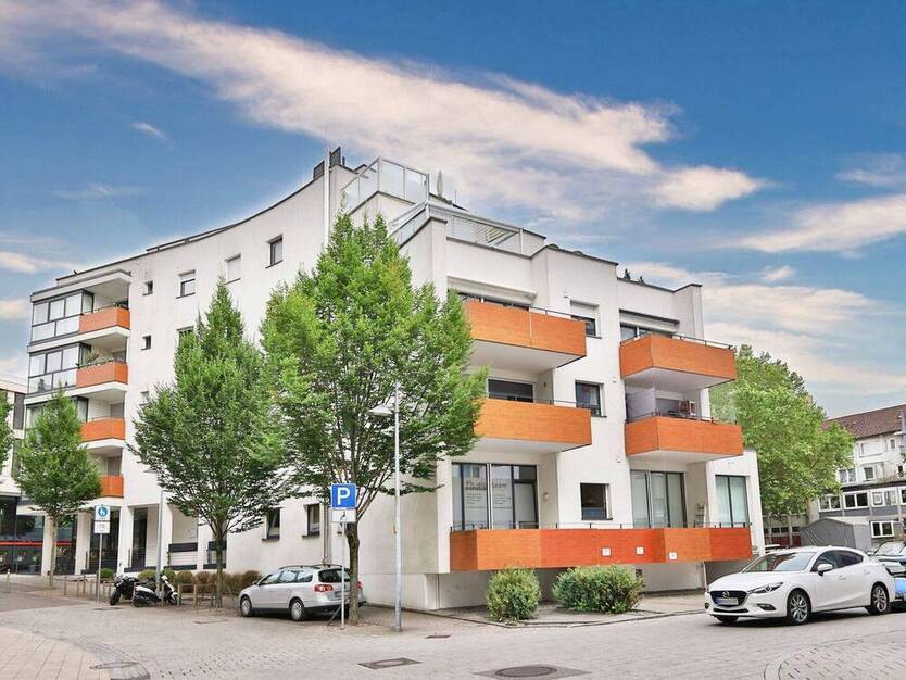 Moderne 4,5-Zimmer-Wohnung mit Balkon im Herzen der Stadt
