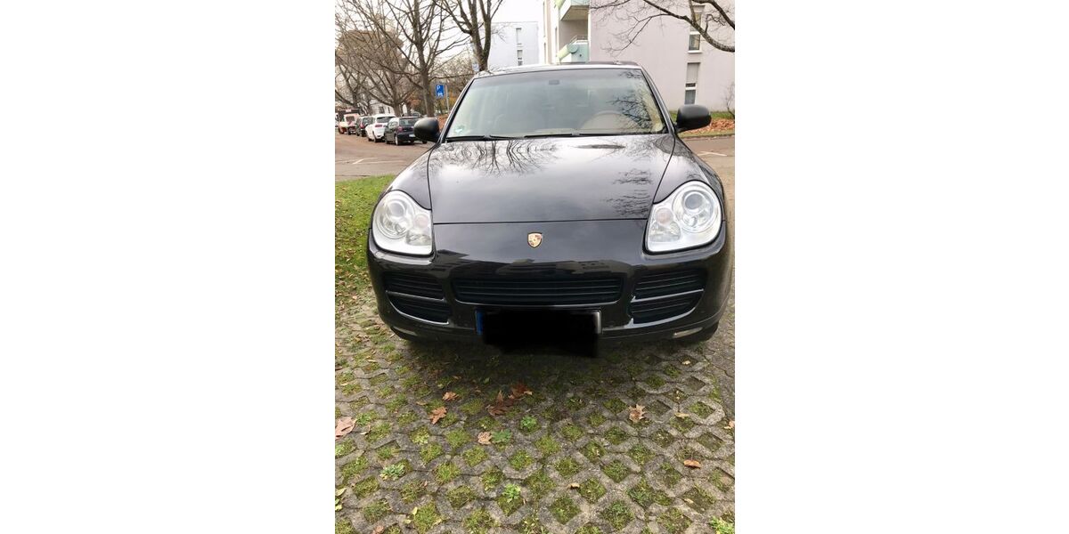 Porsche Cayenne 199.000 km 9.800 &euro; Stuttgart 70619