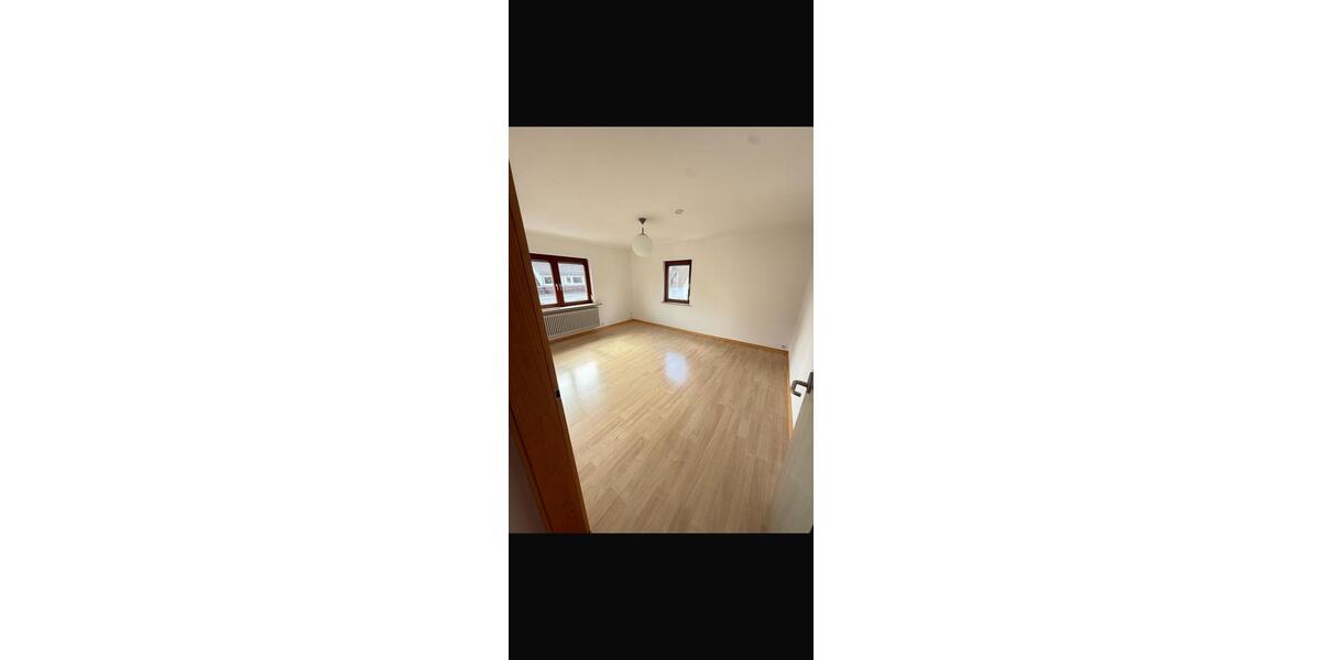 Etagenwohnung Stuttgart Fasanenhof-Ost - 3 Zimmer, 67 m&sup2;, 1.400&euro; | Angebot:26279742
