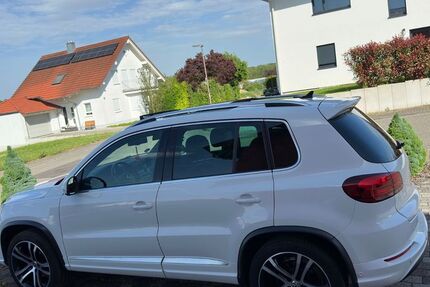 VW Tiguan 184.600 km 15.500 € Ditzingen 71254