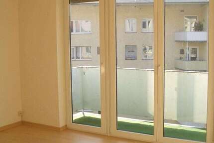 Wohnung zum Mieten in Stuttgart 518 € 30 m²